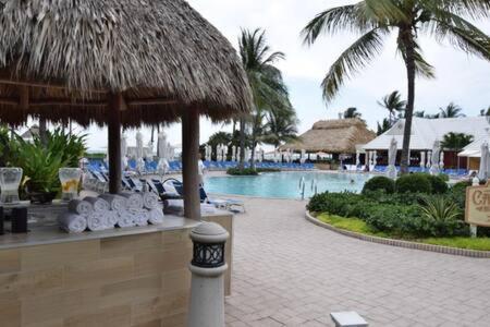 The Palms, Ocean View Studio Located At Ritz Carlton - Key Biscayne Miami Exterior foto